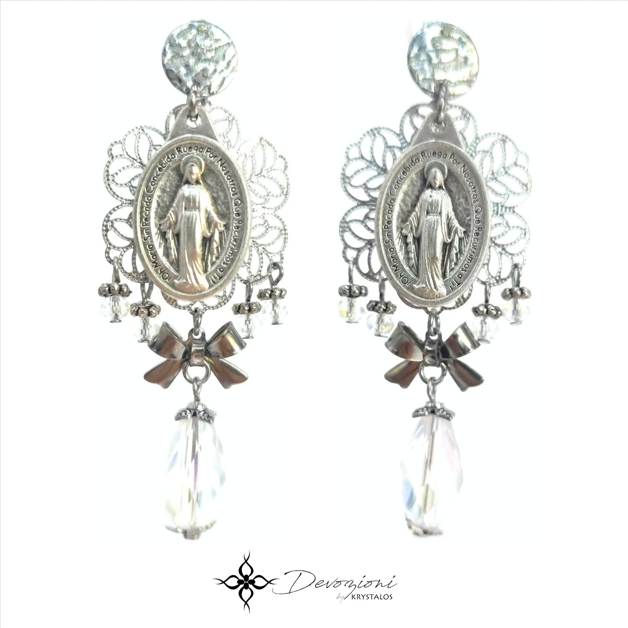 Aretes 2 en 1 de la Medalla Milagrosa en Stainless Steel DEVOZIONI - Gotas, Lazos y Cristales Clear