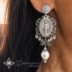 Mary Our Queen - Brincos DEVOTIONI